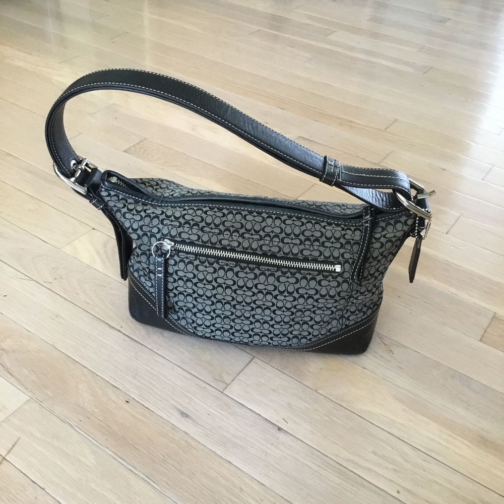 **LAST MARKDOWN** COACH Vintage Y2K Signature Logo Handbag